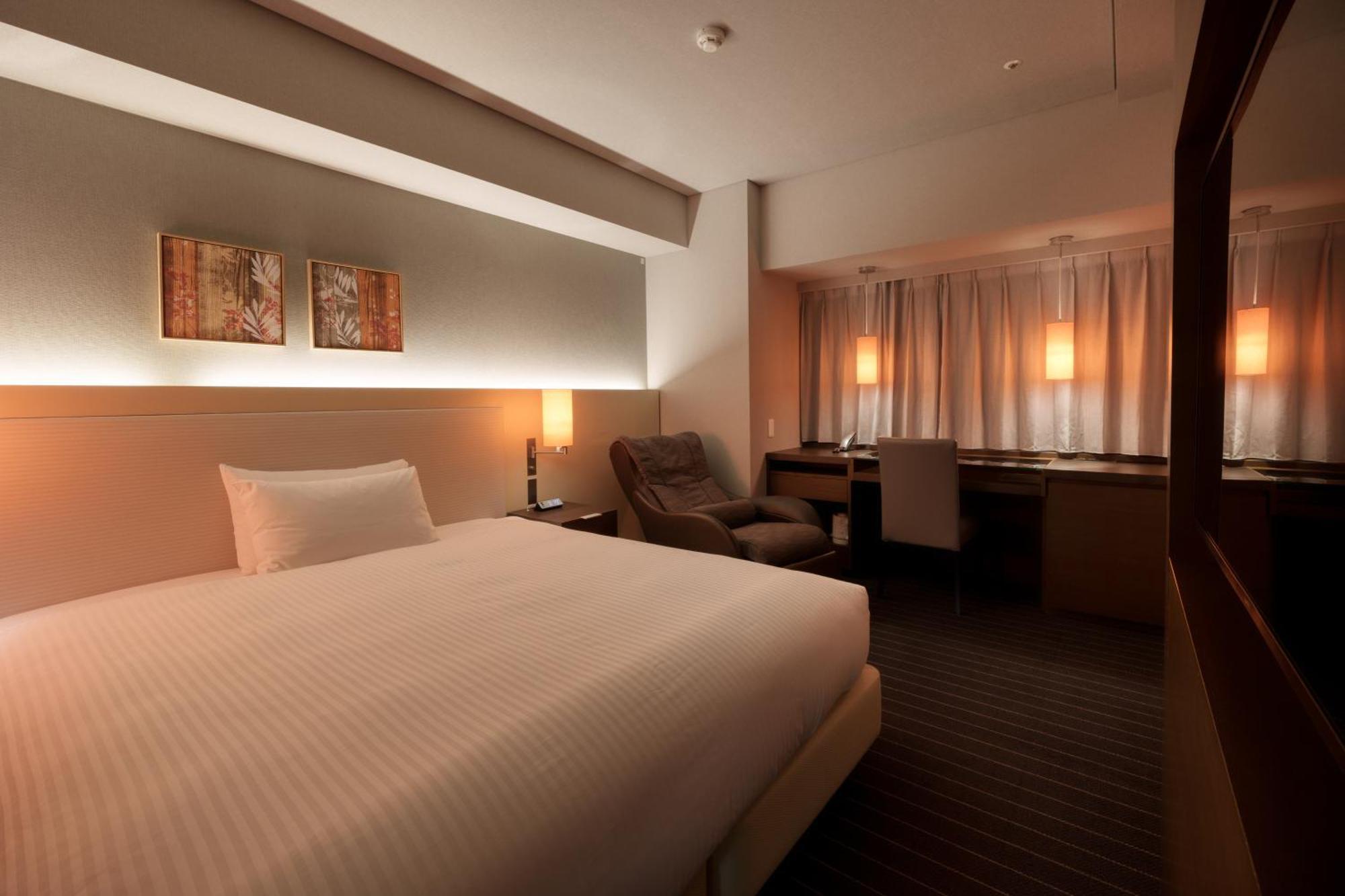 Hotel Forza Ойта Екстер'єр фото