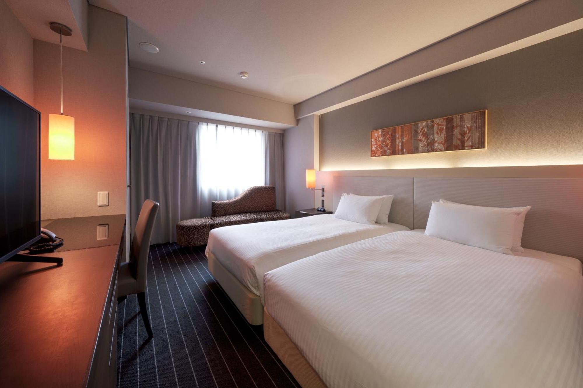 Hotel Forza Ойта Екстер'єр фото