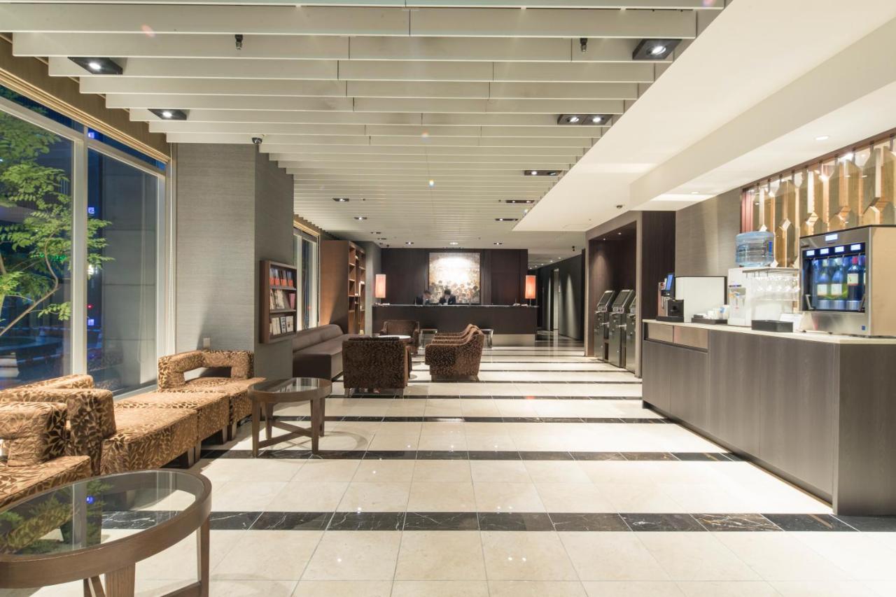 Hotel Forza Ойта Екстер'єр фото